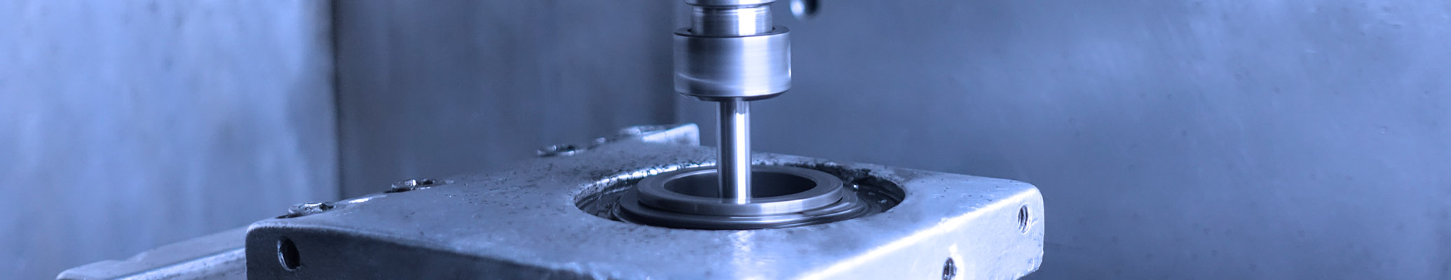 Bild mit Ziehsteinherstellungsmaschine